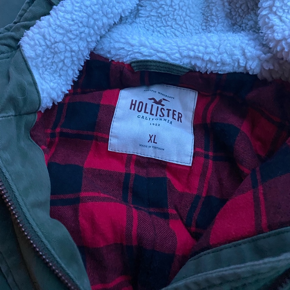 Hollister Sherpa Hooded Jacket